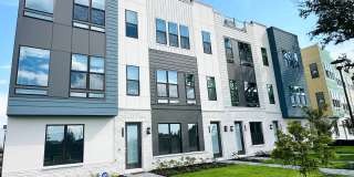 Luxury Townhome for rent Luxury Townhome for rent Gallery 1