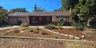 Charming 2-bedroom, 1-bath home in Grass Valley Gallery 1