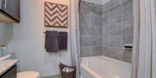 Estraya Westover Hills Gallery 32