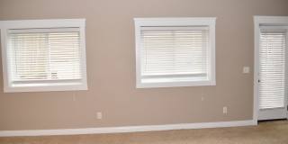 2105 Herrick Ave Gallery 41