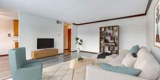 Shelard Village Apartments Gallery 12