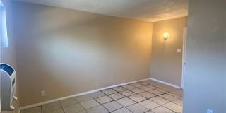 236 W Philadelphia Avenue Gallery 10