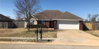 1595 Charles St Gallery 1