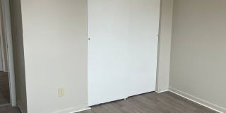 22 ELLIOTT ST Gallery 17