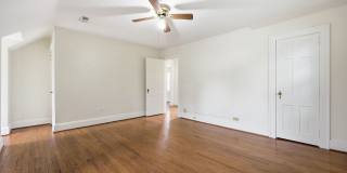 Gorgeous Home in Downtown Lillington! Gallery 38