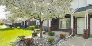 Beautiful Ranch 2 bed/2 bath Condominium Gallery 28