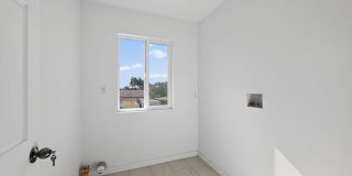 Charming 4BR Duplex in San Diego Gallery 8
