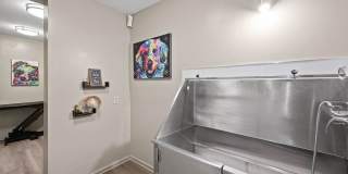 Apex West Midtown Gallery 33