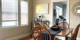 HUGE 3 bed duplex in the heart of Oak Square! Gallery 7