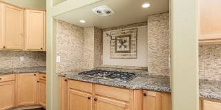 Gorgeous Single Story in a Golf Course Gallery 10