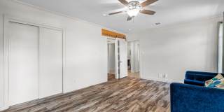 UPDATED MID-CENTURY MODERN HOME WITH SPECIAL CHARACTER Gallery 13