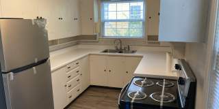 300 Crestway Dr Gallery 19