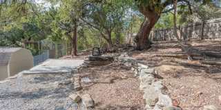 Minutes from Downtown and Blocks from St Edwards - Charming single-story Home Gallery 23