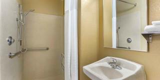 Livermore - Airway Blvd. Gallery 14