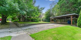 1500 N Highland Avenue NE Gallery 29