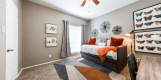 Arboretum Oaks Gallery 61