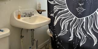 413 S Ingersoll St Gallery 12