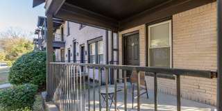 Hawthorne Street Gallery 97