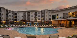 Aventon Nora Gallery 36