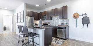 RockVue Apartments Gallery 11