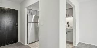 Center Court Apartments Gallery 11