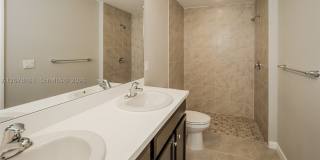 643 SW Sail Ter Gallery 13