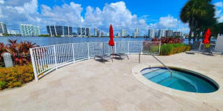 18100 N Bay Rd Gallery 24