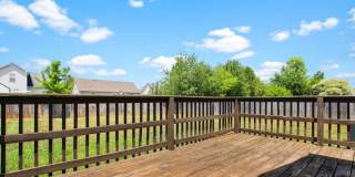 Pet Friendly Three Bedroom! Gallery 16