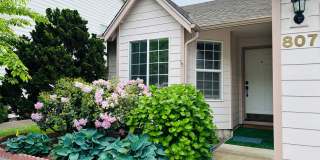 807 NW Sundance Circle, Gallery 1