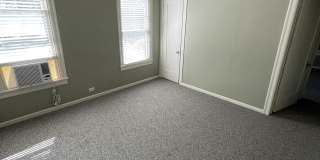 935 Allen Avenue Gallery 34