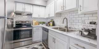 Mystic Bay Apartments Gallery 1