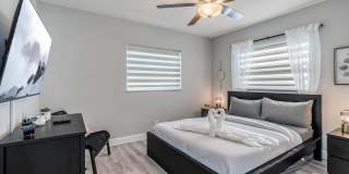 1051 SW 32nd Court Gallery 11