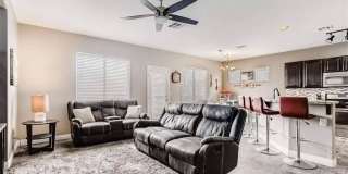 AWESOME 3 BEDROOM RENTAL DUAL LIVING SPACES LOCATED IN THE SW!!!! Gallery 4