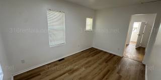 $795 - 1 bed 1 bath - Single Family Home Gallery 8