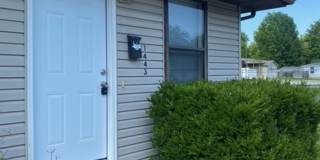 Great Duplex! 2 Bed, 1 Bath Gallery 1