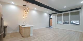 3829 N Southport Gallery 22