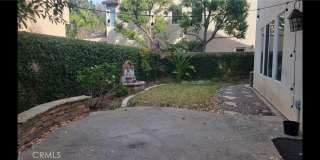 428 N Little Gallery 17