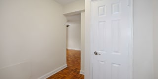 The Roberta Gallery 21