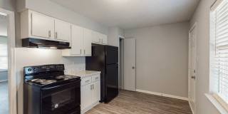 Luxe at Raleigh Apartments Gallery 6