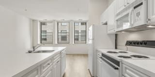 1300 Chestnut Street Gallery 26
