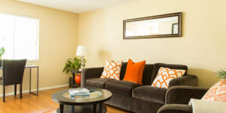 Ventura Terrace Gallery 1