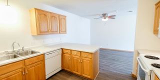 Oak Pointe Townhomes Gallery 6