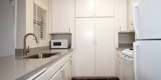 Senior Housing 55+ - Heritage Village Anaheim Gallery 5