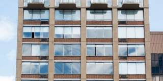 Sutton Marquis Gallery 11