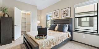 Heron on Hausman Gallery 43