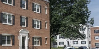 Eaton Square at Arlington Ridge Gallery 25