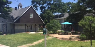 Residence At The Heights Gallery 9