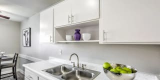 Wyandotte Apartment Homes Gallery 2
