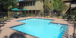 Sommerset Apartments Gallery 26