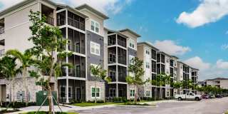Vantage Apartments Gallery 29